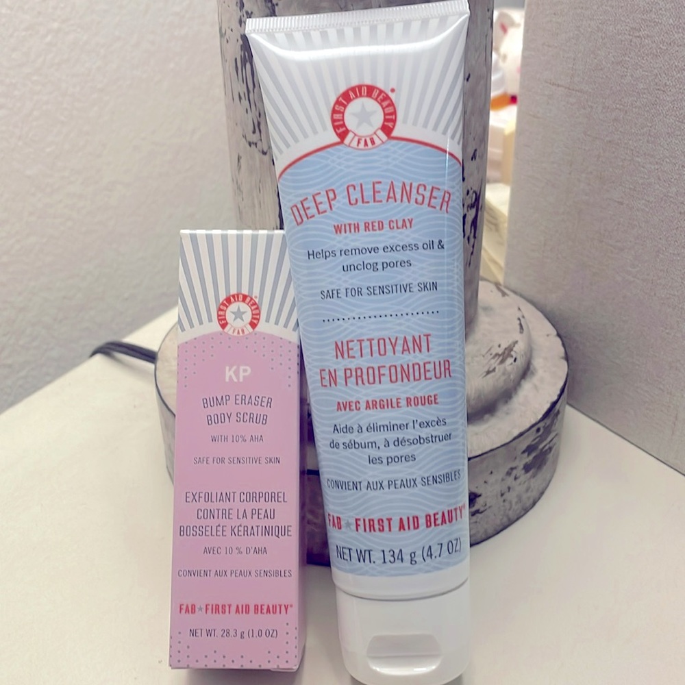 First Aid Beauty Set
